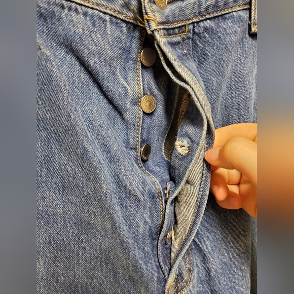 Mens Levis Jeans Size 42 - Picture 7 of 12